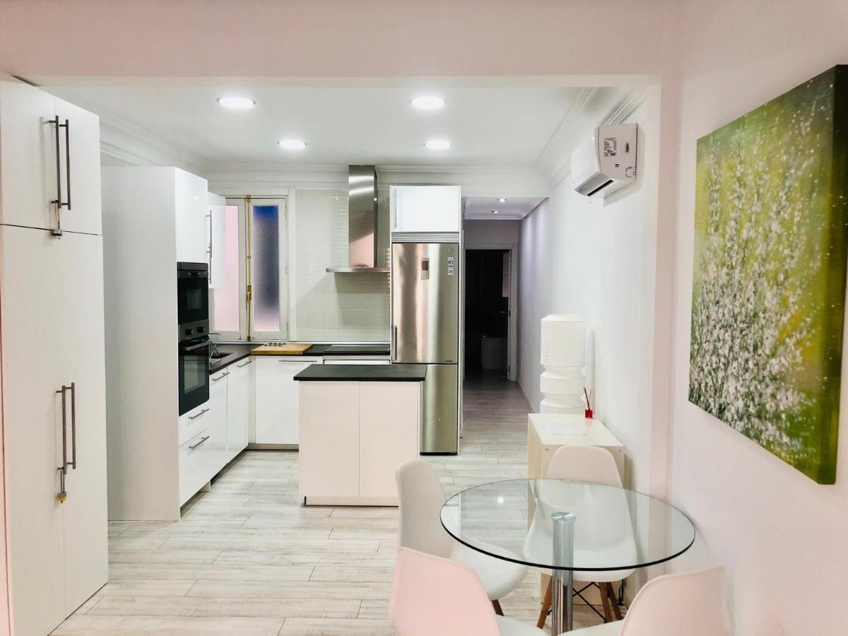 Beautiful And Comfortable Flat In Center Of Madrid Kültér fotó